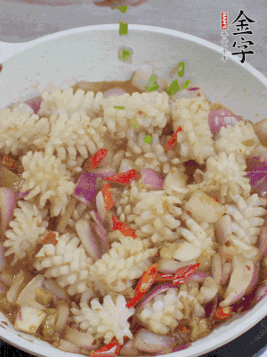 出鍋啦?。。?>
					</div>
					<span>步驟 5/5</span>
					<p>出鍋啦?。?！</p>
				</li>
		</ul>
	</div>
	</div>



<div   id=