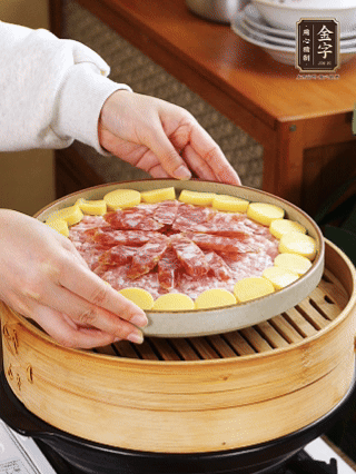 水開后上鍋蒸15分鐘。